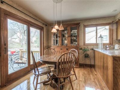 7608 Richards Dr — photo 8