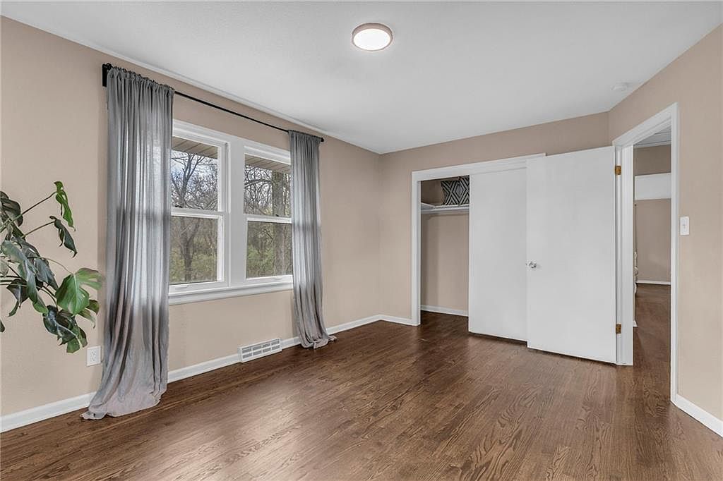 7630 Sycamore Avenue — photo 17