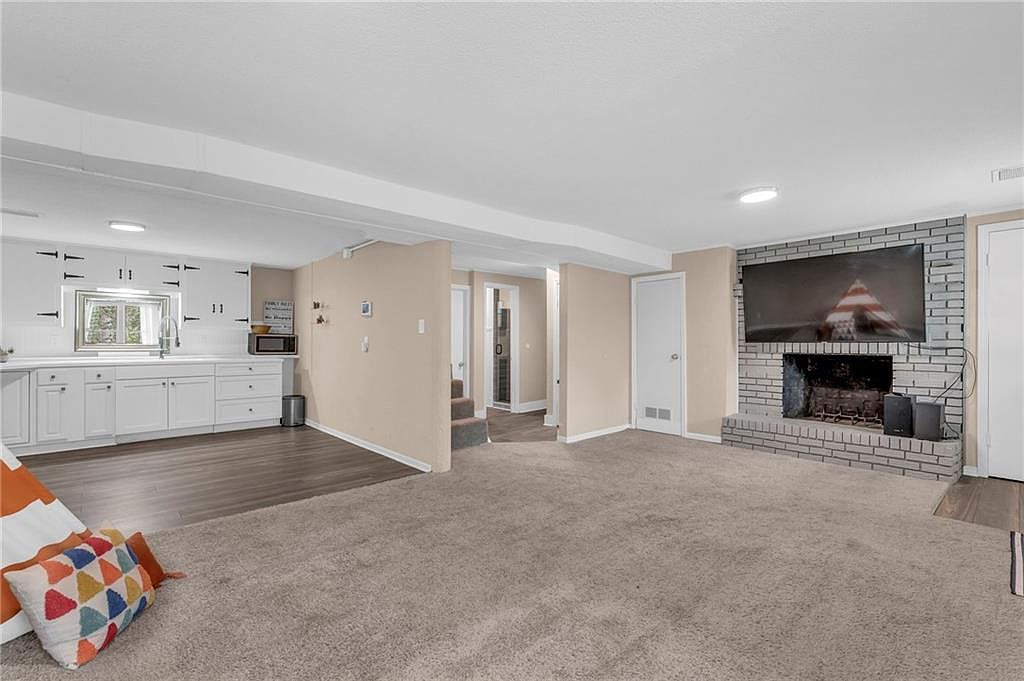 7630 Sycamore Avenue — photo 26