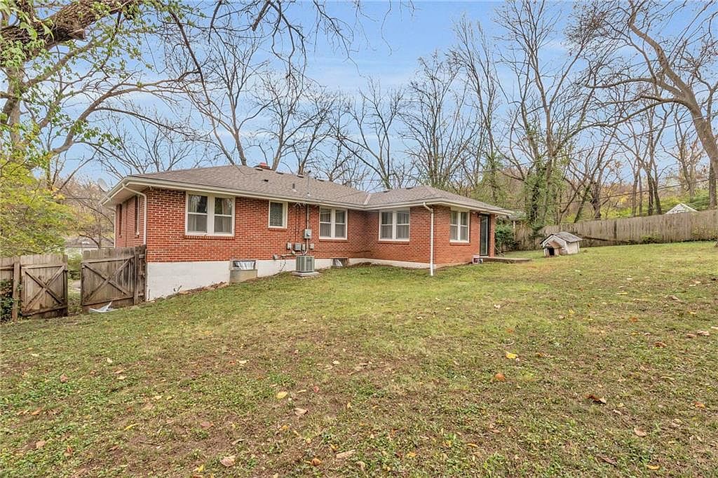 7630 Sycamore Avenue — photo 33