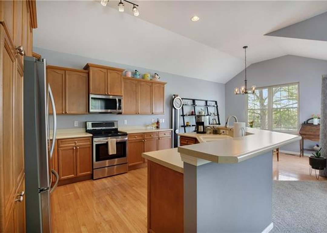 7651 W 158th Terrace — photo 13
