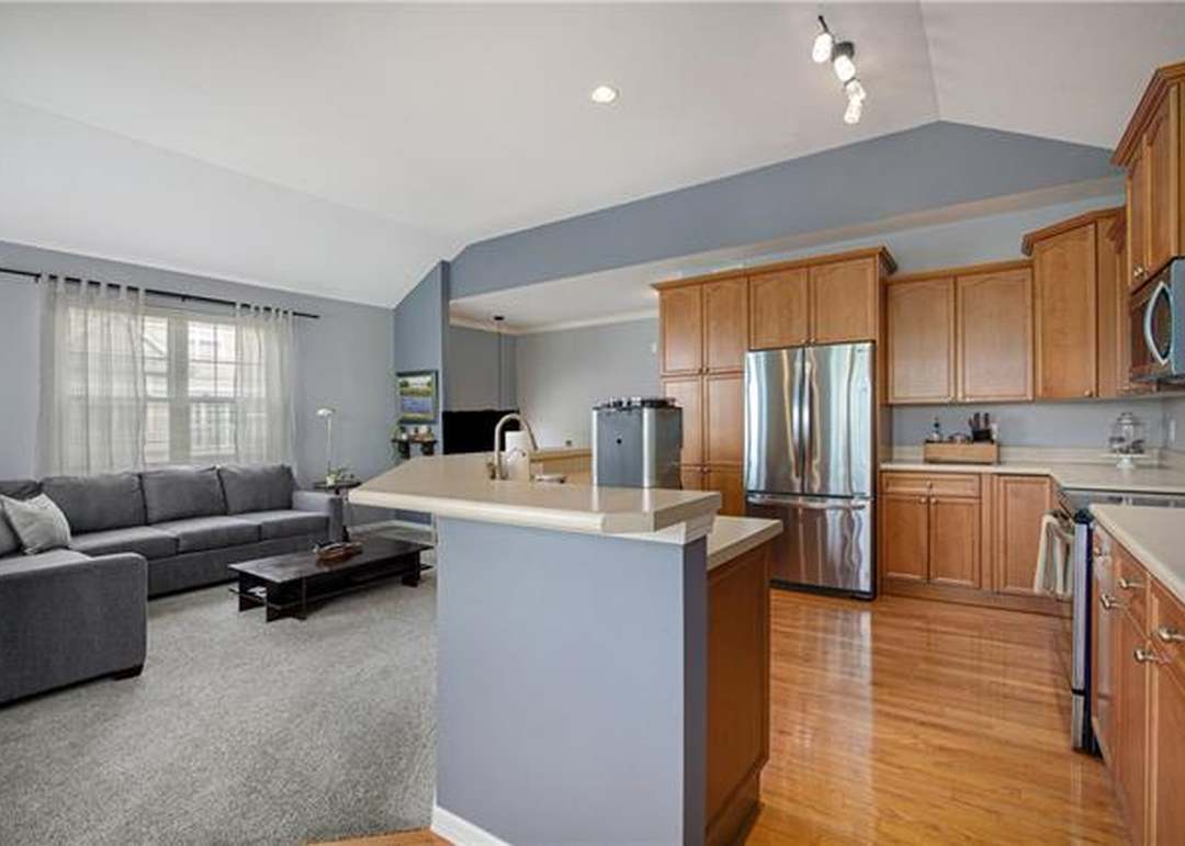 7651 W 158th Terrace — photo 15