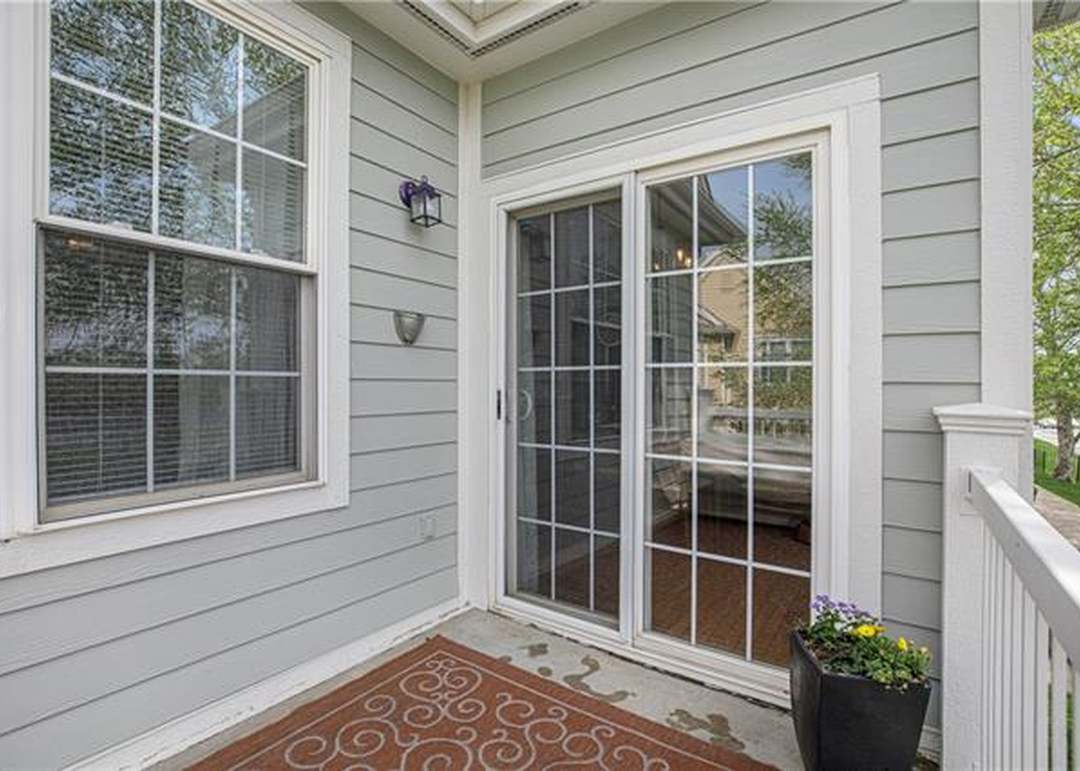 7651 W 158th Terrace — photo 17