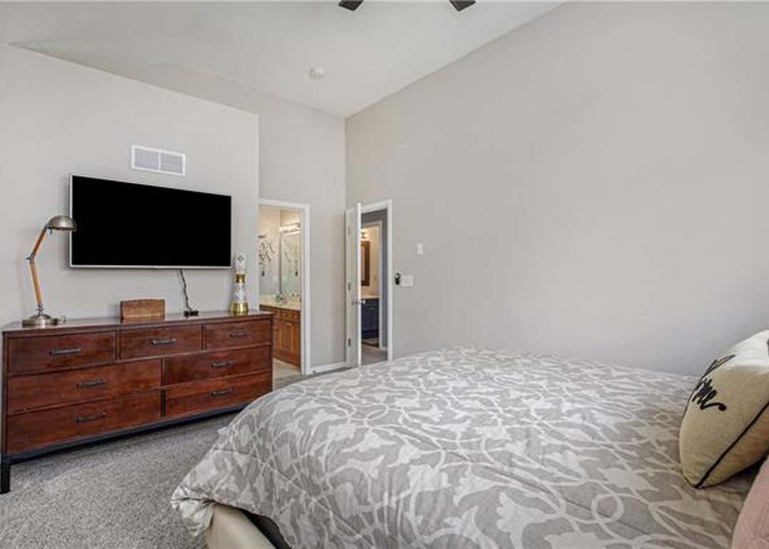 7651 W 158th Terrace — photo 18