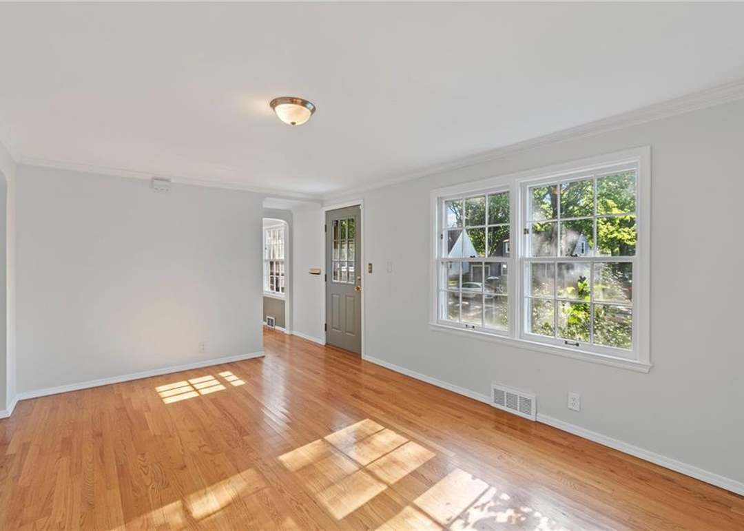 7712 McGee Street — photo 9