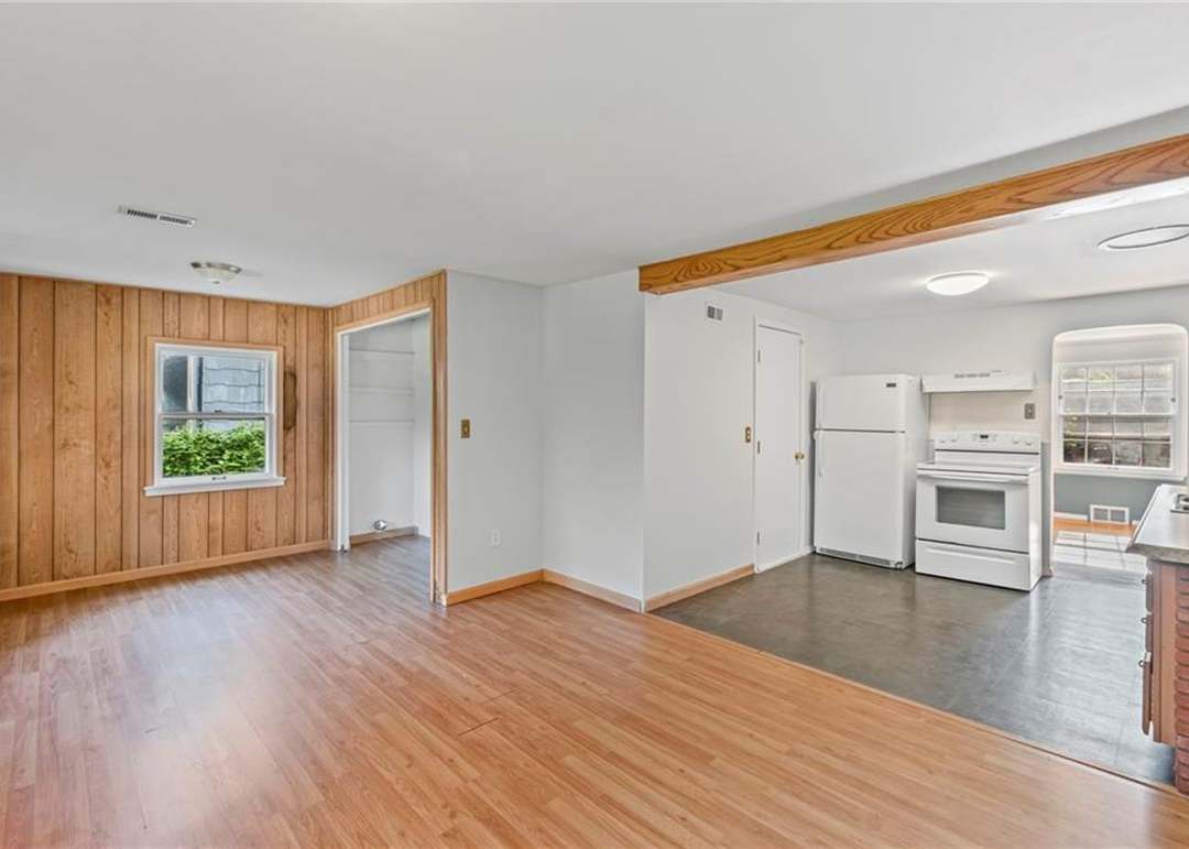 7712 McGee Street — photo 12