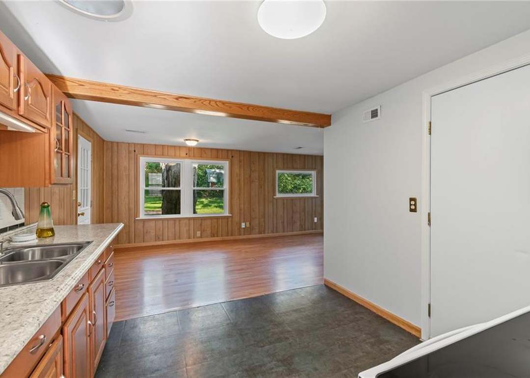 7712 McGee Street — photo 15