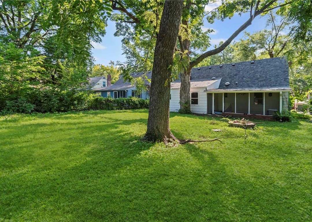 7712 McGee Street — photo 24