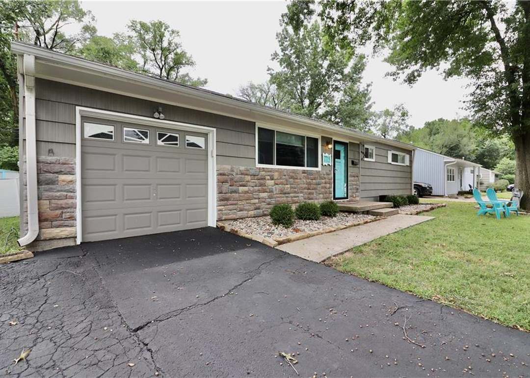 7715 NALL Avenue — photo 8