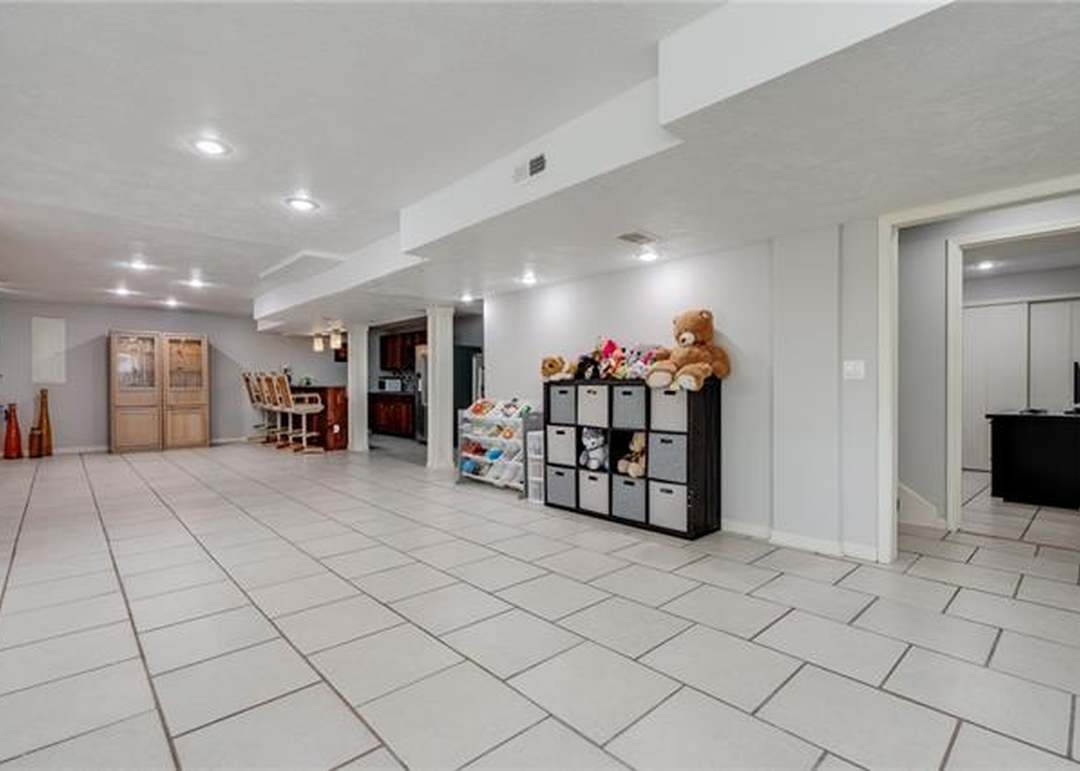 7717 W 143rd Place — photo 33