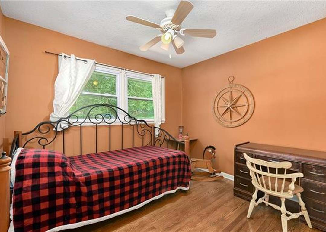 7833 Lathrop Court — photo 11