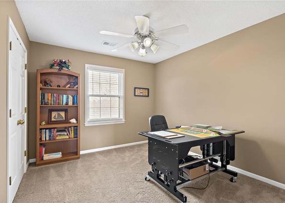 7872 W 153 Terrace — photo 37
