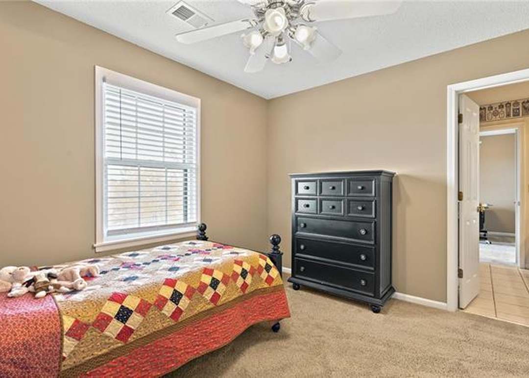 7872 W 153 Terrace — photo 40