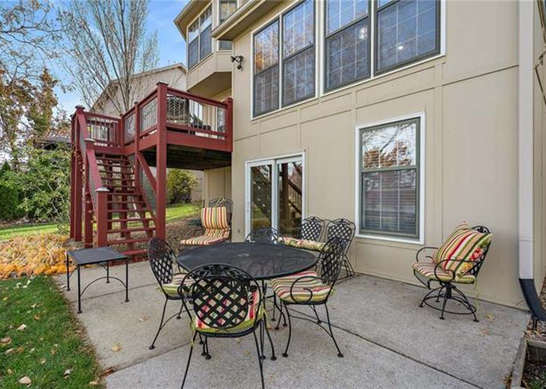 7872 W 153 Terrace — photo 53