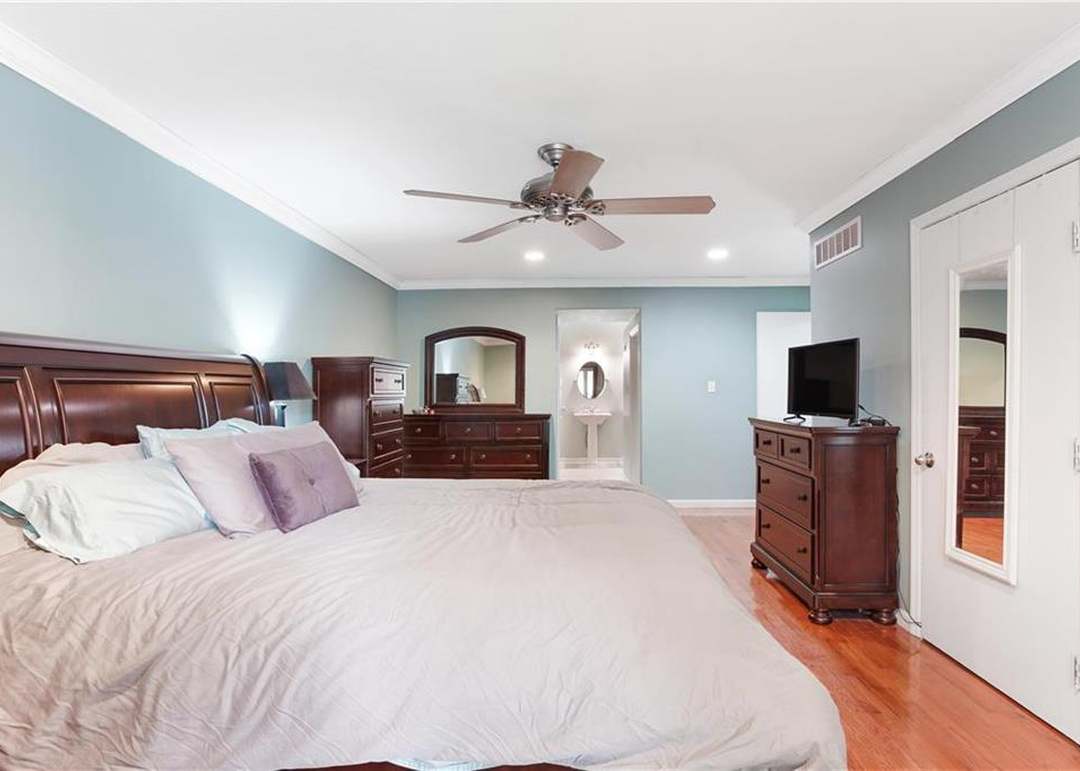7906 Colonial Drive — photo 10