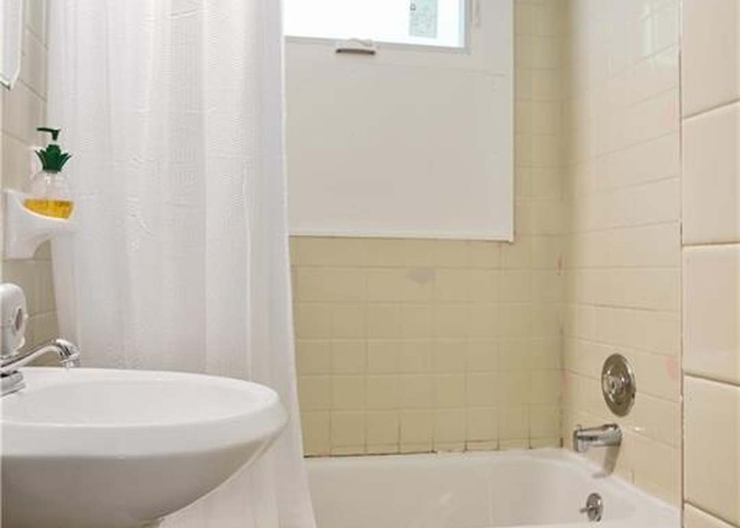 7906 Colonial Drive — photo 15