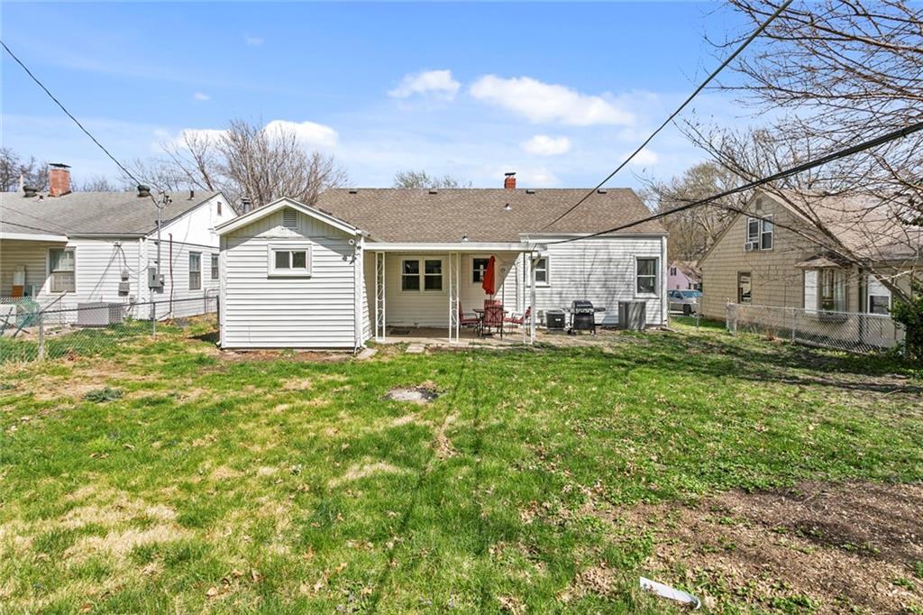 7910 Summit Street — photo 30