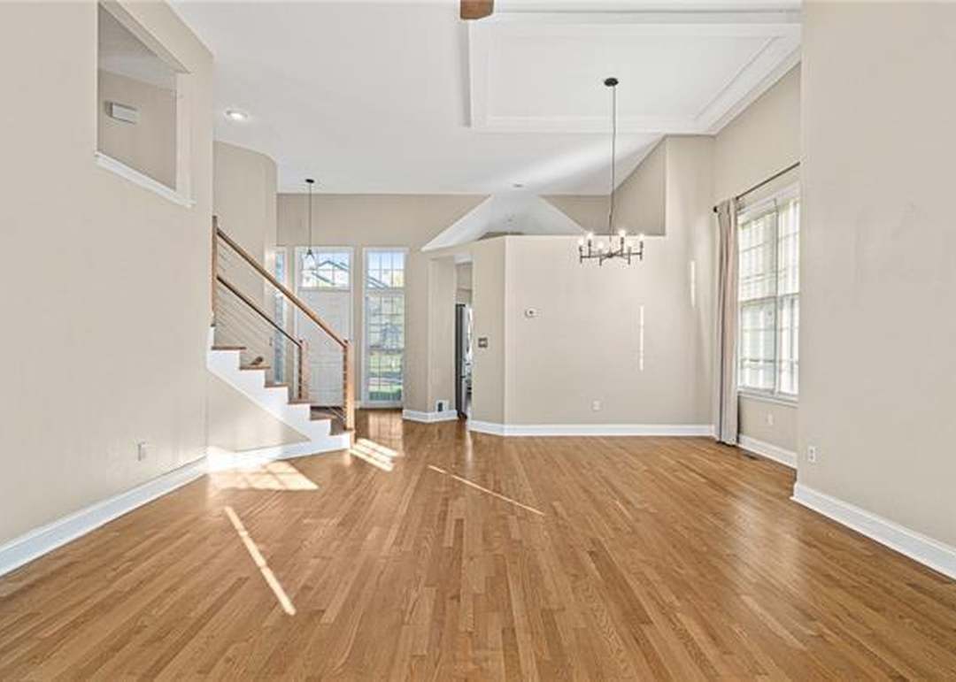 8003 W 152nd Terrace — photo 24