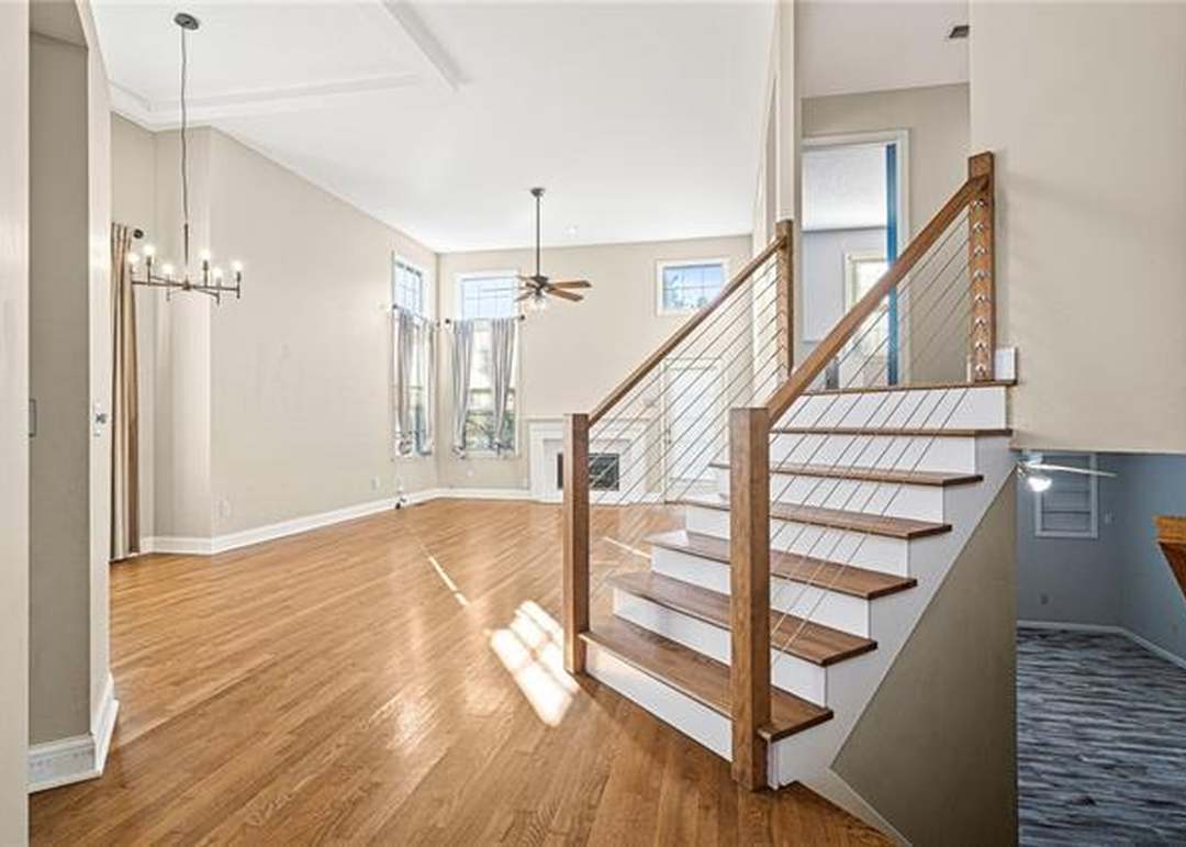 8003 W 152nd Terrace — photo 36