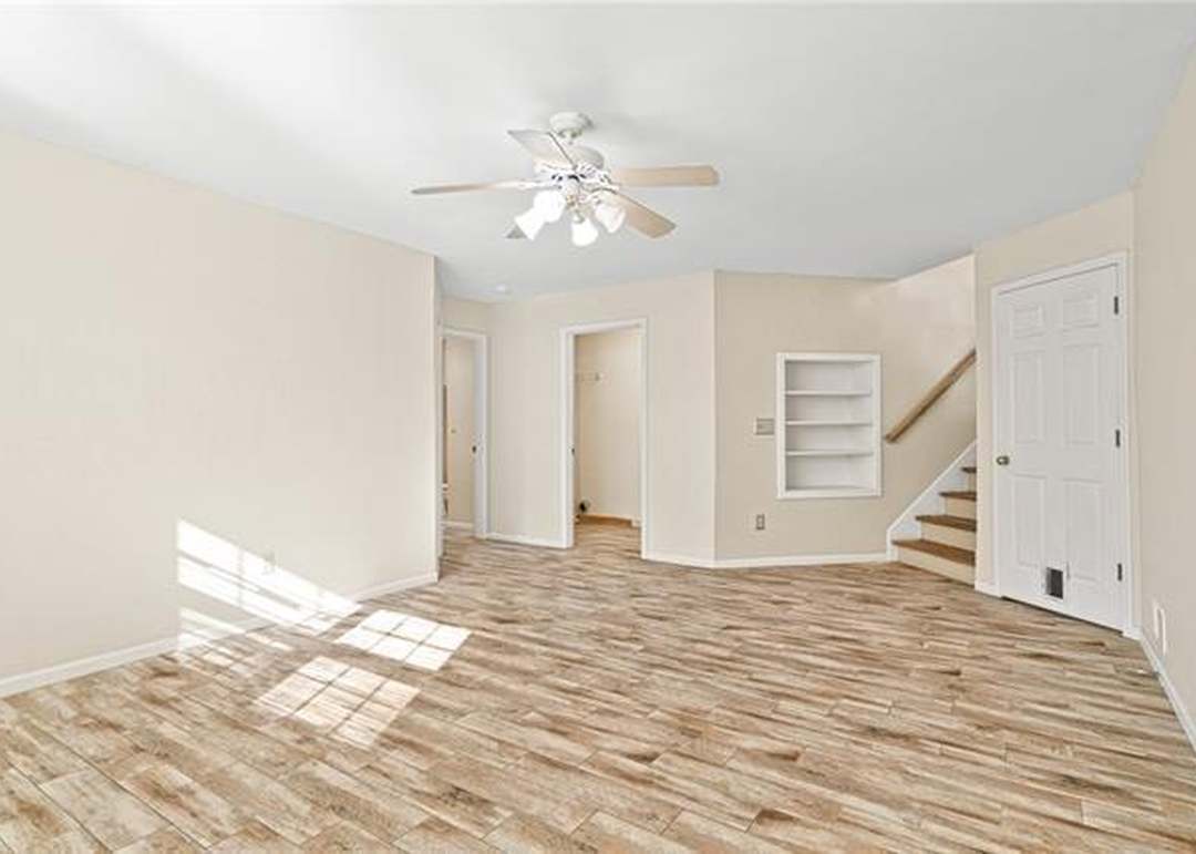 8003 W 152nd Terrace — photo 40