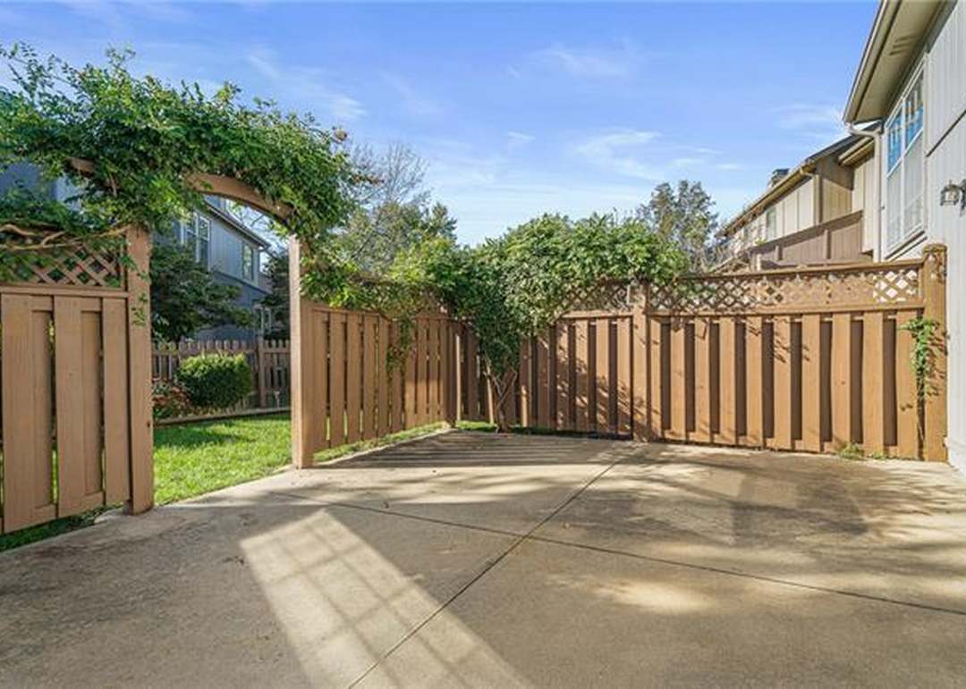8003 W 152nd Terrace — photo 50