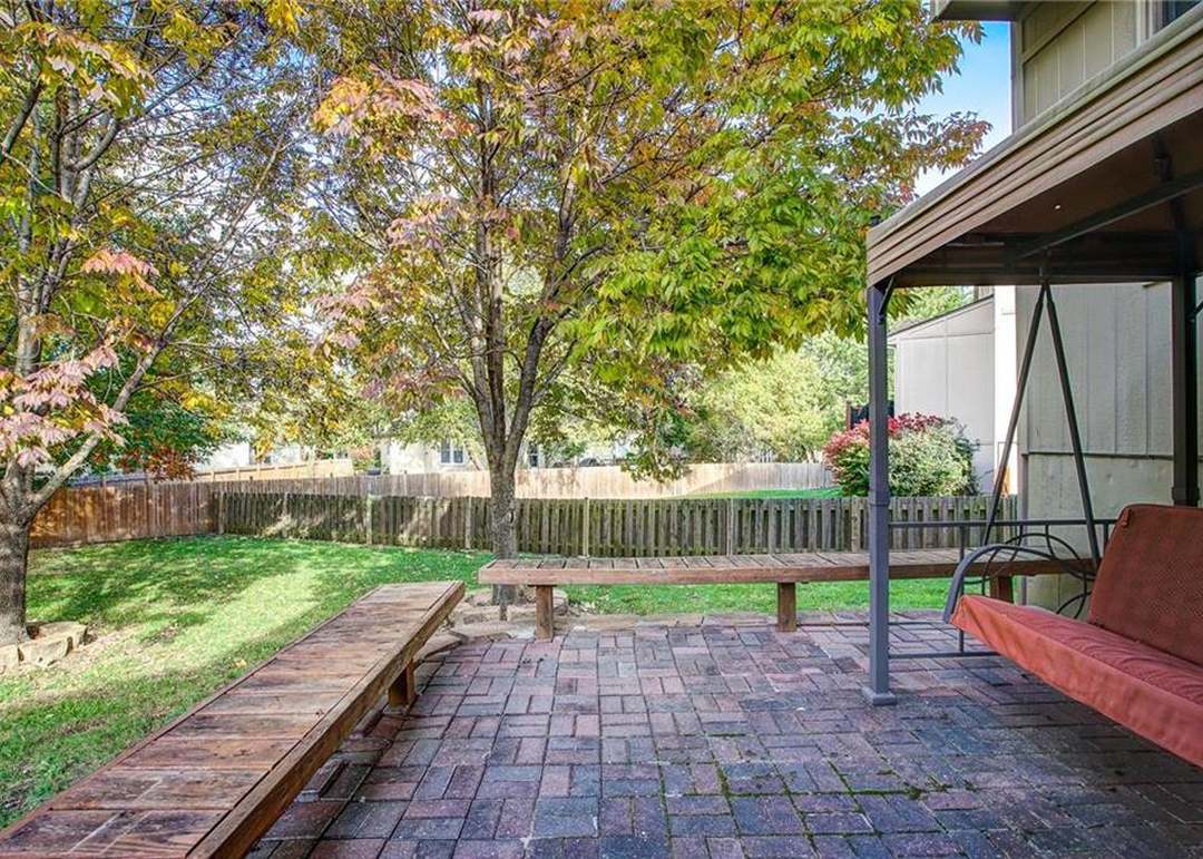 8006 W 153rd Terrace — photo 38