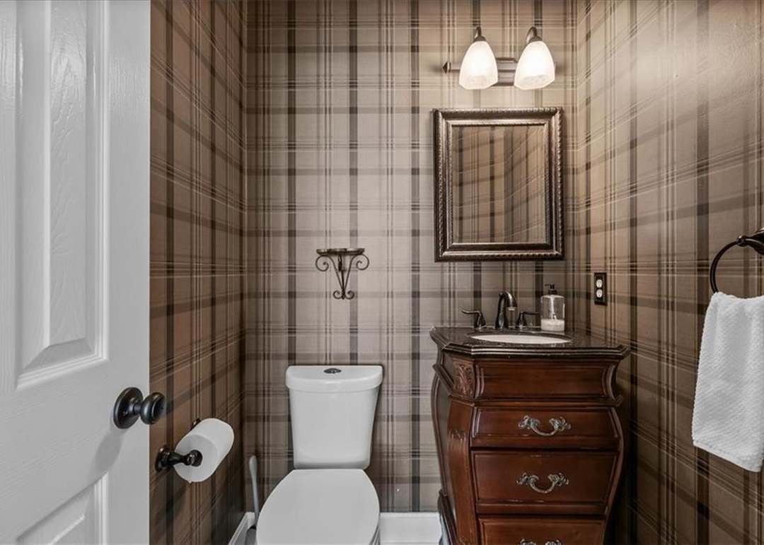 8012 W 131st Place — photo 8