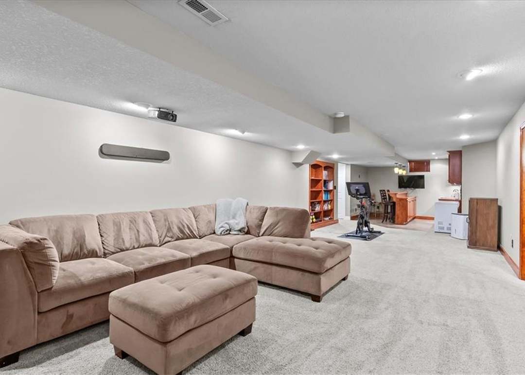 8012 W 131st Place — photo 23