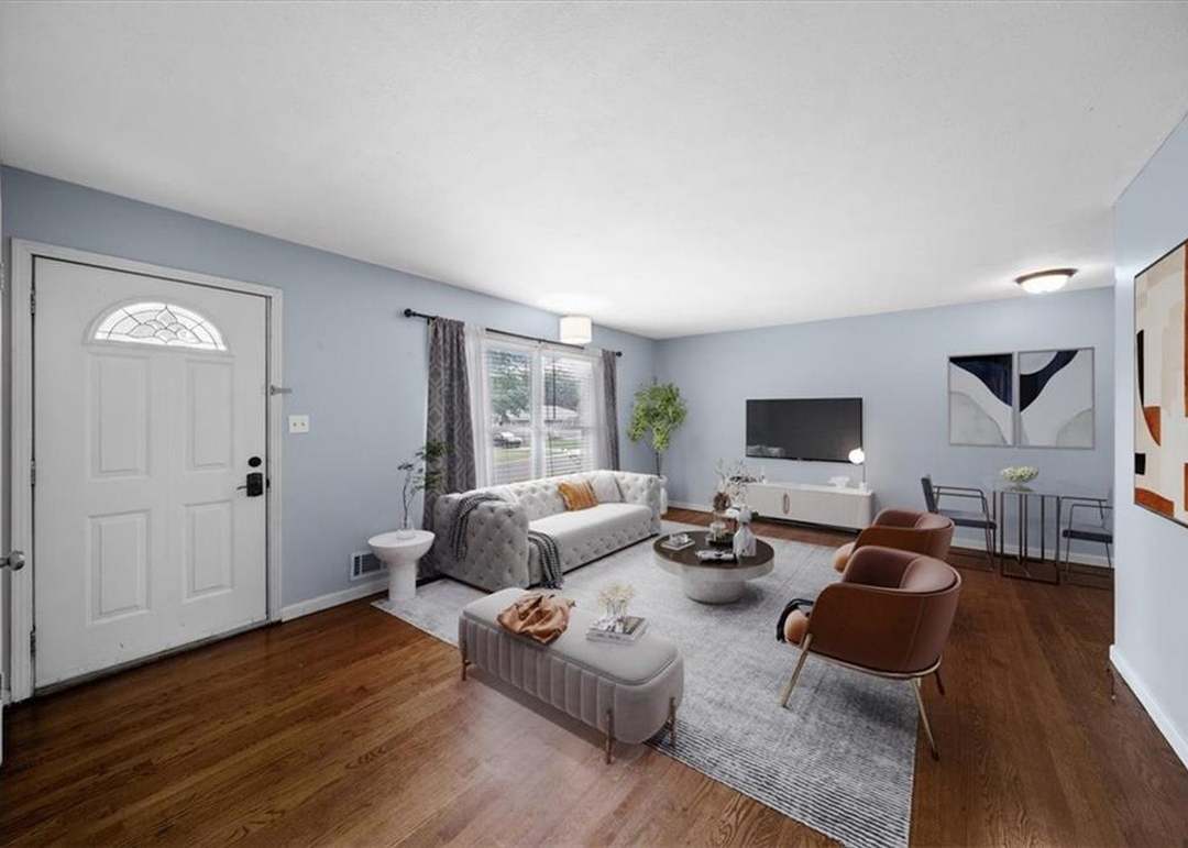 8014 W 85TH Street — photo 12