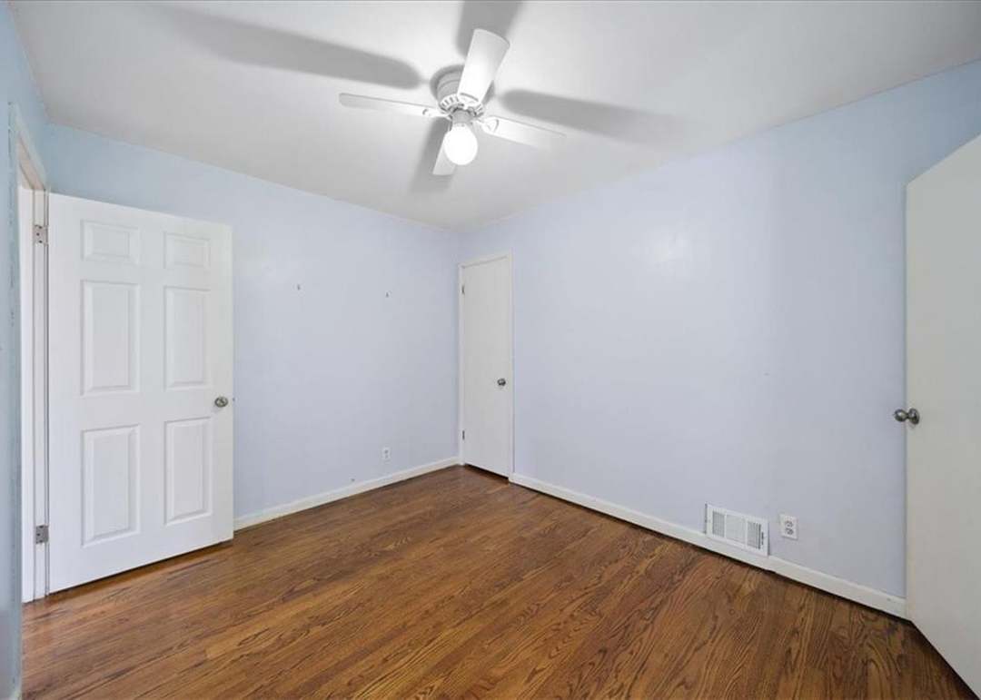 8014 W 85TH Street — photo 23