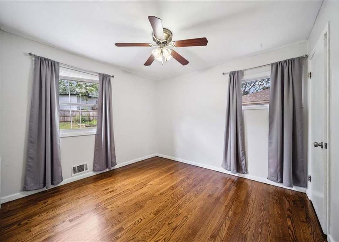 8014 W 85TH Street — photo 27