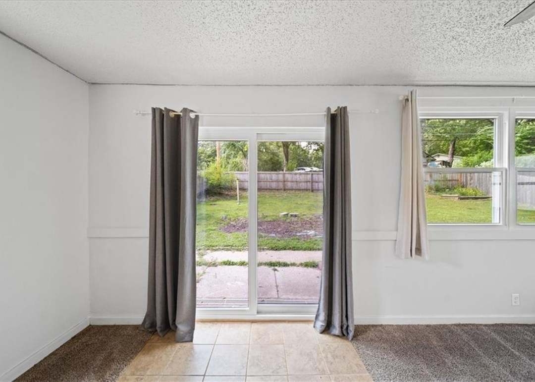 8014 W 85TH Street — photo 30
