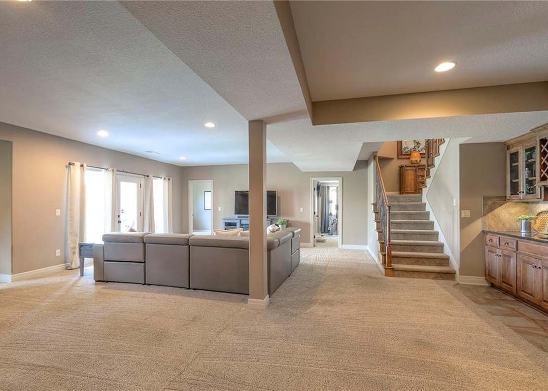 8018 NE 100th Terrace — photo 34