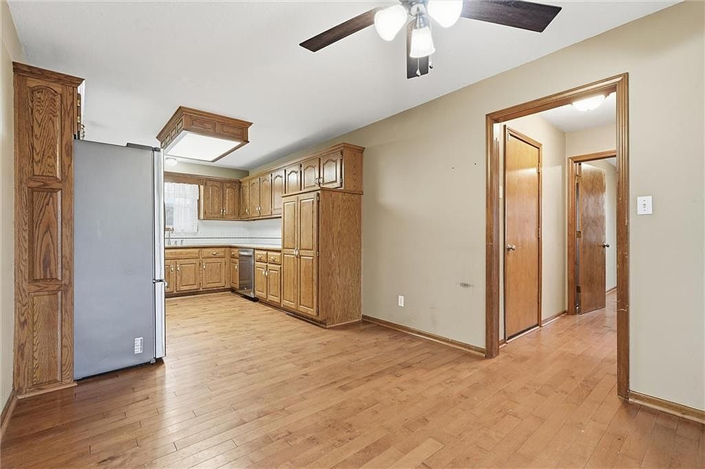 802 S Morgan Drive — photo 8