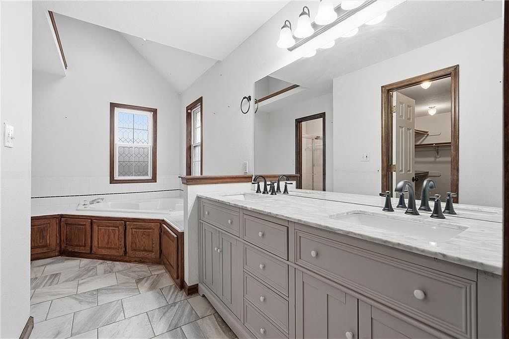 802 S Morgan Drive — photo 18