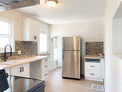 802 W South Avenue — photo 15