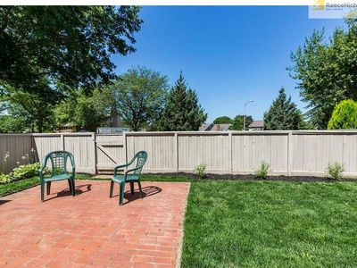 8032 Halsey Street — photo 2