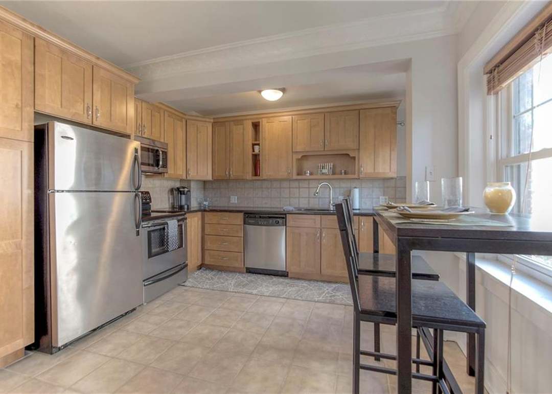 807 W 48th Street — photo 23