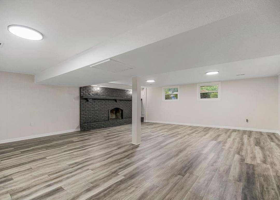 8129 W 56th Terrace — photo 23