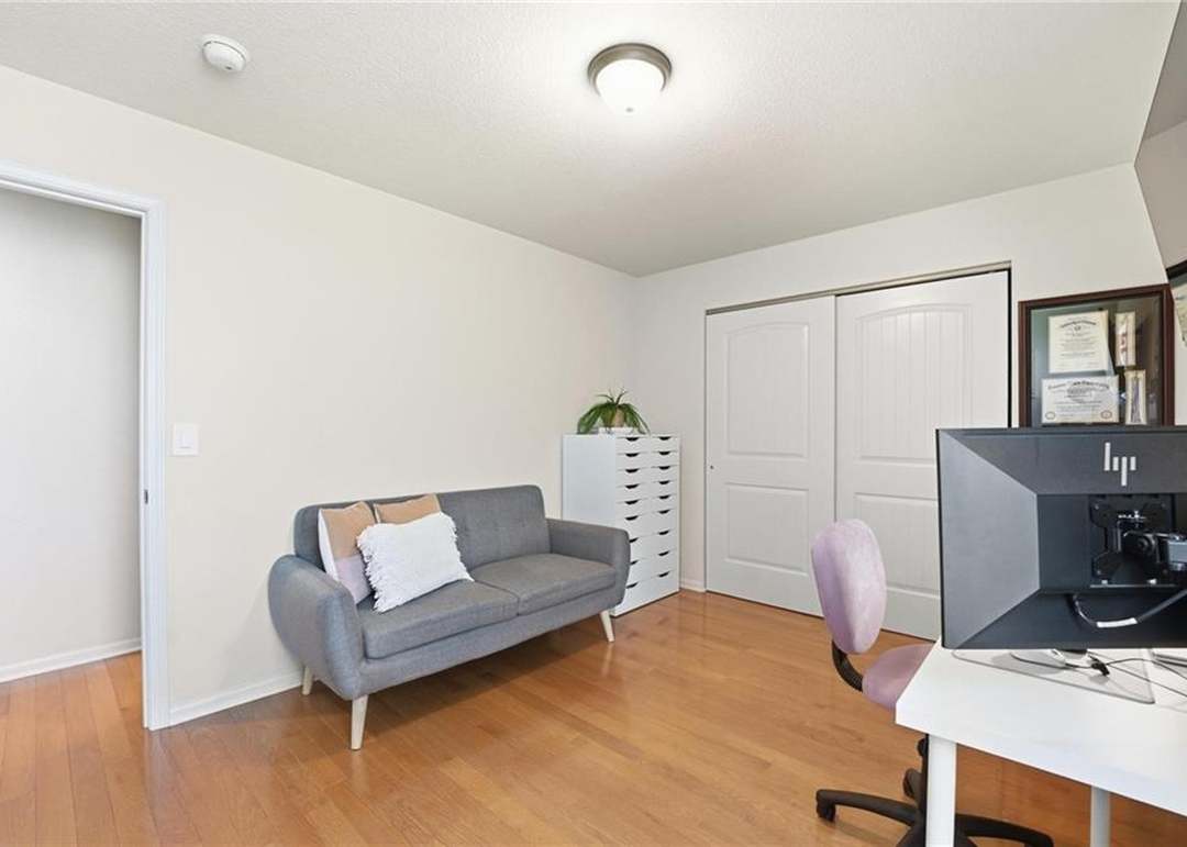 813 Emerson Drive — photo 25