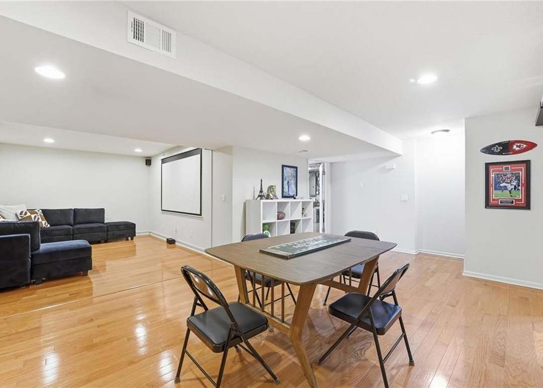 813 Emerson Drive — photo 31