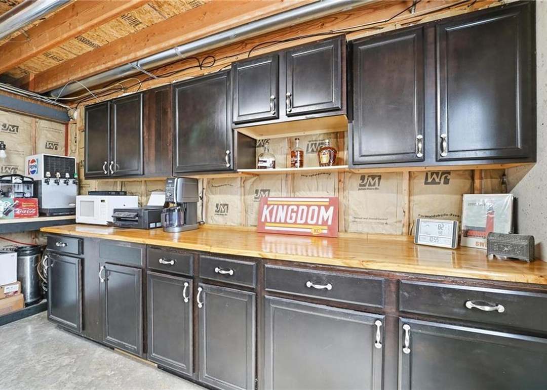 813 Emerson Drive — photo 38