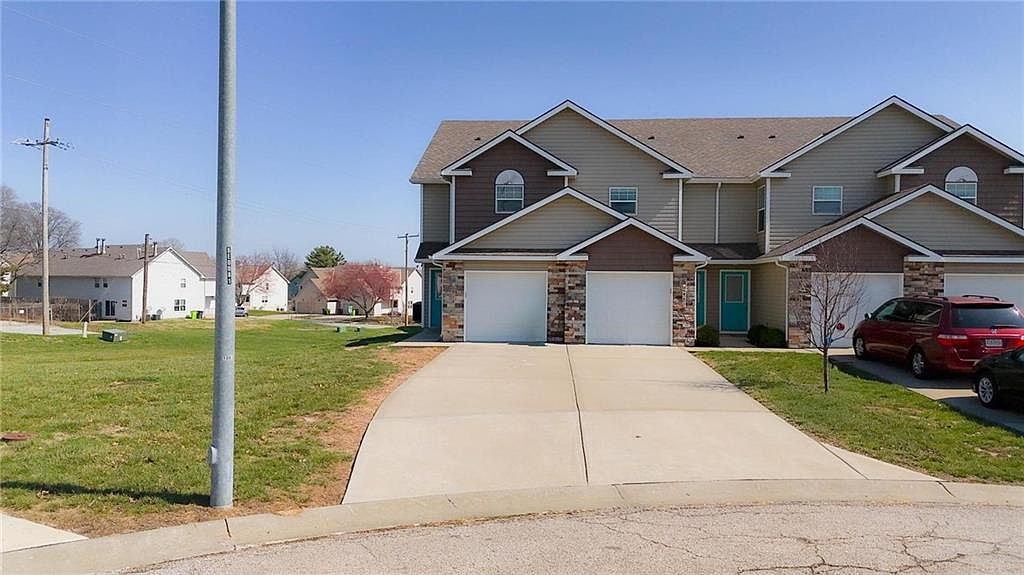 815 Raven Court — photo 14