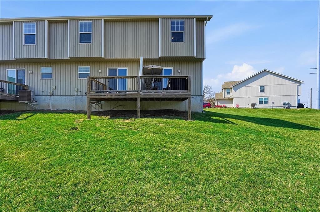 815 Raven Court — photo 17