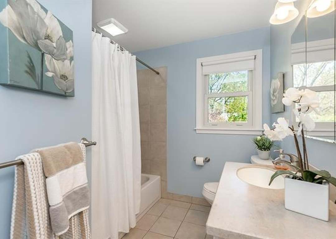 8207 Locust Street — photo 12