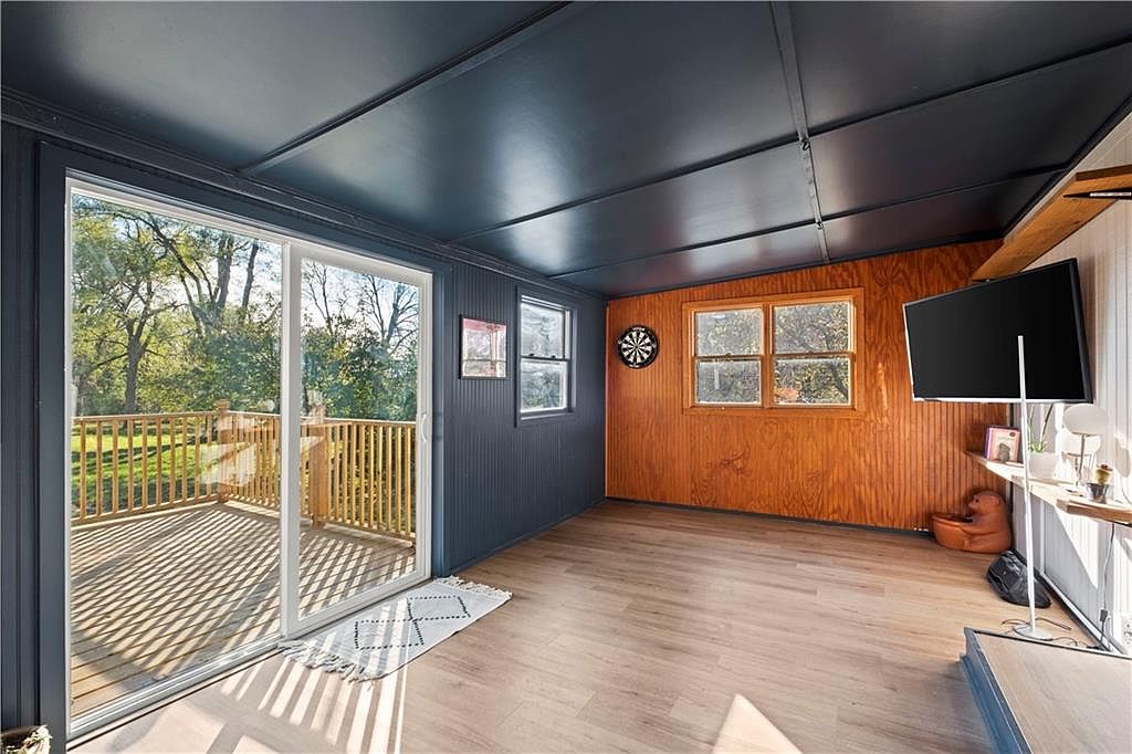 8213 W 54th Terrace — photo 24