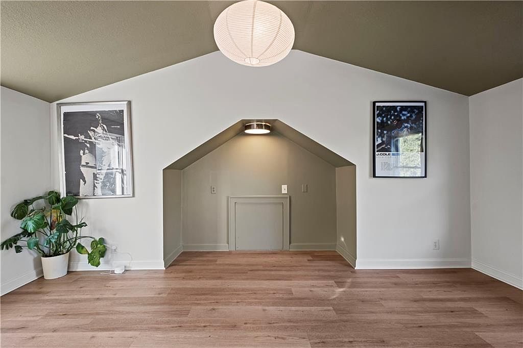 8213 W 54th Terrace — photo 36