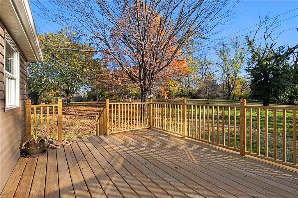 8213 W 54th Terrace — photo 41