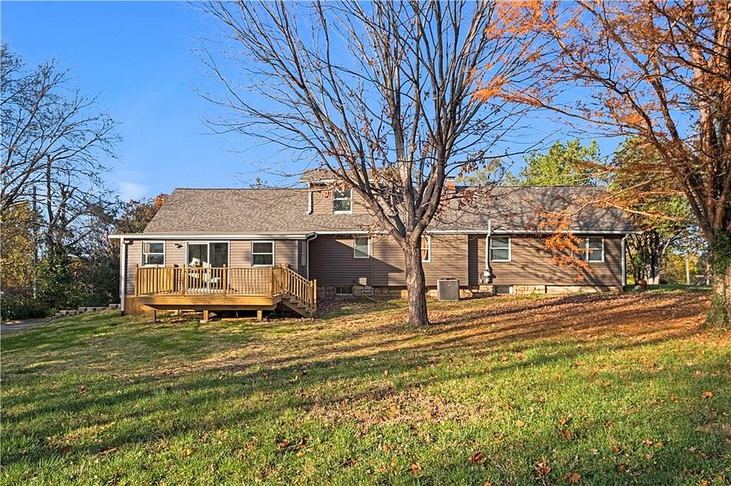 8213 W 54th Terrace — photo 46