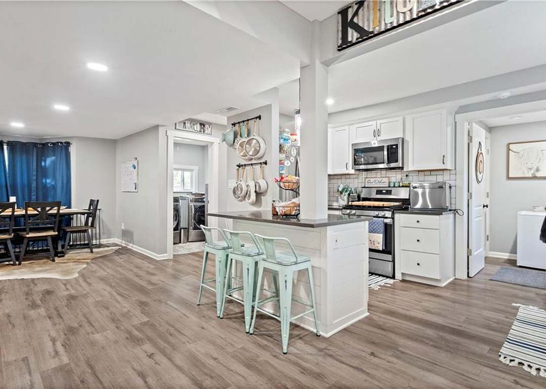 831 Church Street — photo 16